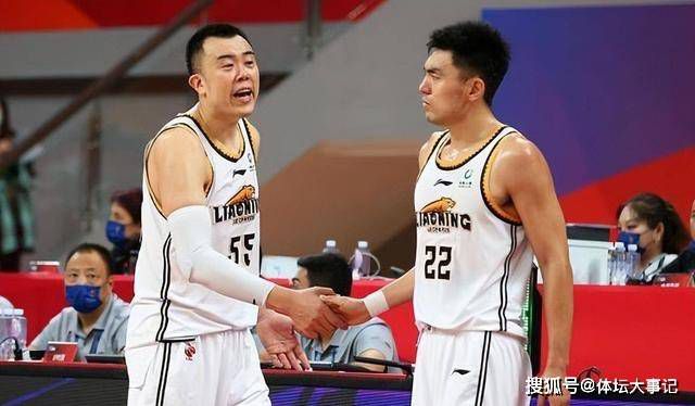 国产秦先生大战白丝97在线